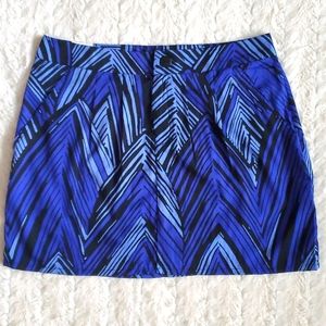 NWT Gap Skirt Size 8 Blue & Black Print